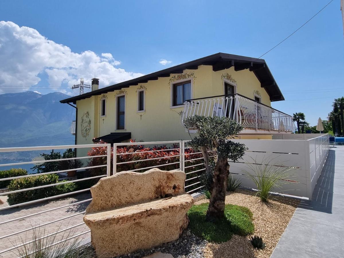 Village Hotel Lucia Tremosine Экстерьер фото