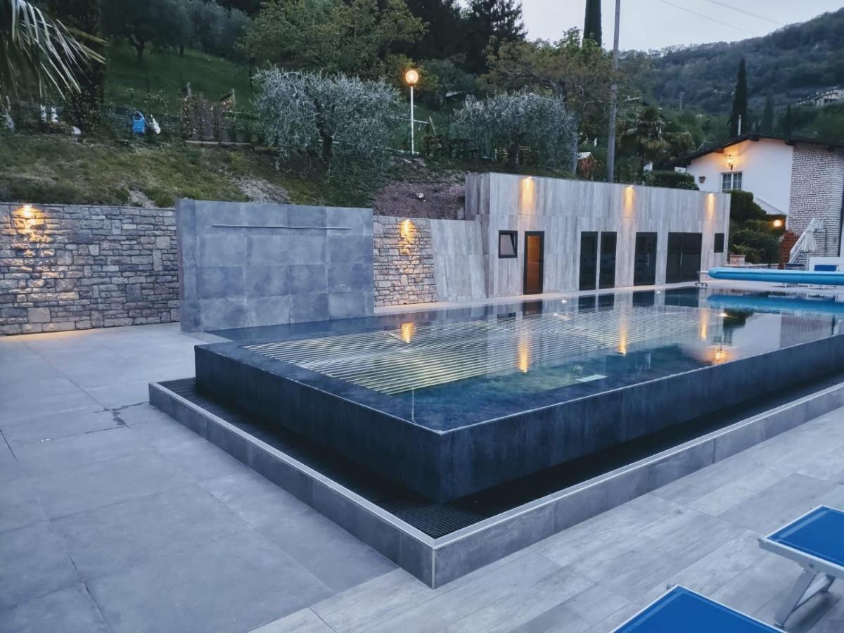Village Hotel Lucia Tremosine Экстерьер фото