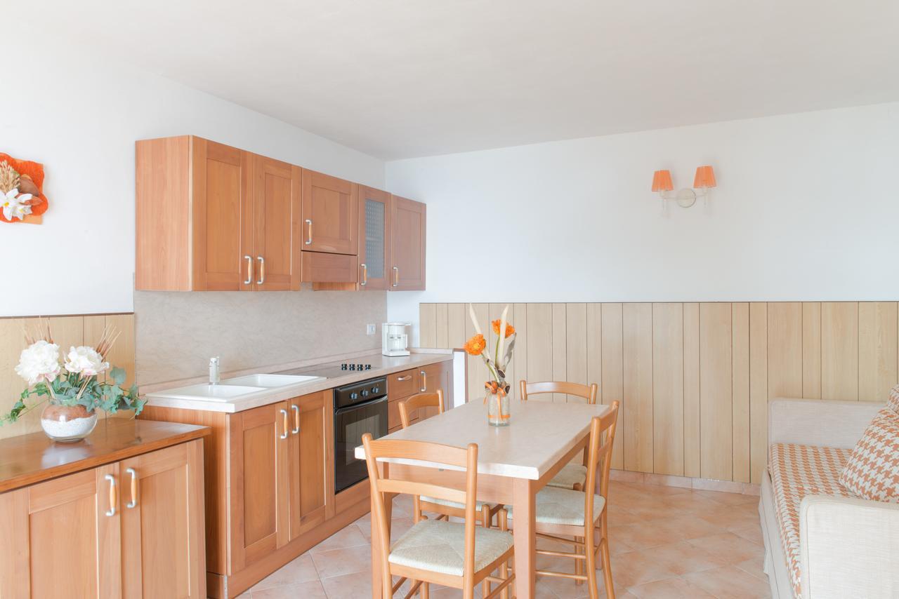Village Hotel Lucia Tremosine Экстерьер фото